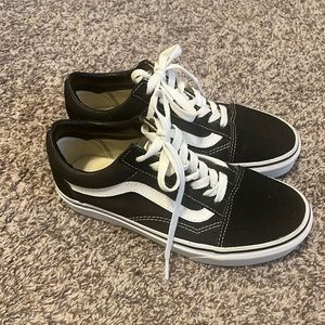 Black Vans OLD SKOOL SHOE